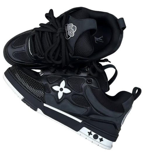 Louis Vuitton “LV Skate” negro/blanco
